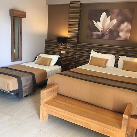 Hotel Colibri Koné エクステリア 写真