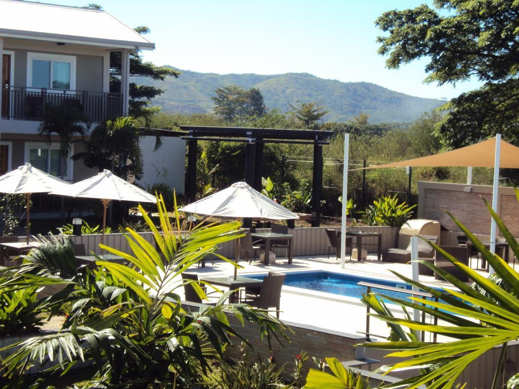 Hotel Colibri Koné エクステリア 写真