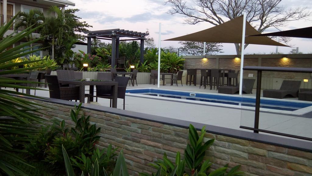 Hotel Colibri Koné エクステリア 写真